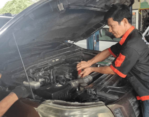 ช่างบรรจบ